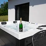 Casa de Férias Wellness - Vodní Nádrž Slapy - 40km Od Prahy