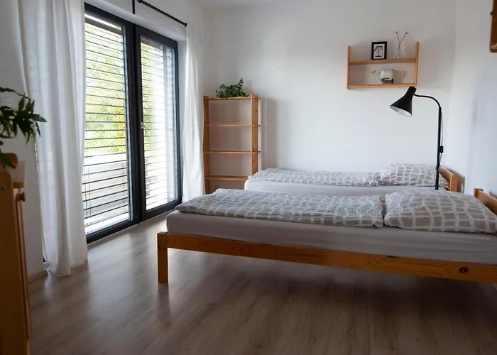 Wellness - Vodni Nadrz Slapy - 40km Od Prahy