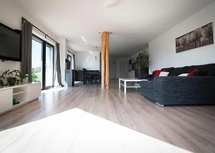 Wellness - Vodni Nadrz Slapy - 40km Od Prahy Vakantiehuis Necin